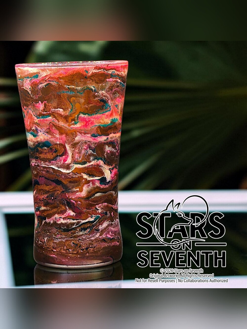 (1) Handcrafted 20oz Resin Drinking Glass - Gilded Horizon